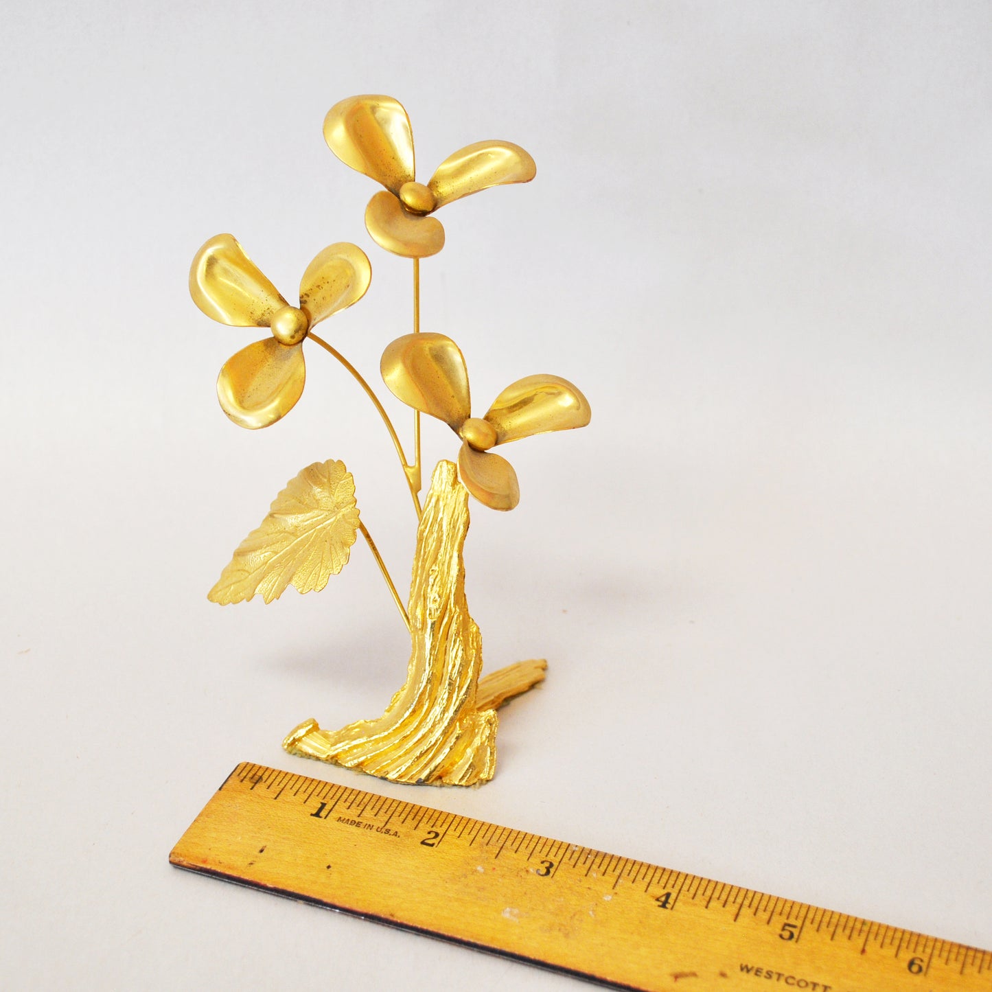 Vintage Gold Flower arrangement